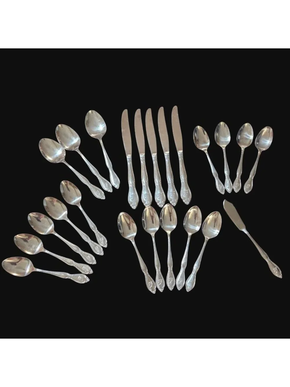 Vtg 23 Pc Stainless Flatware Lot Affection Pattern Taiwan Monogram 